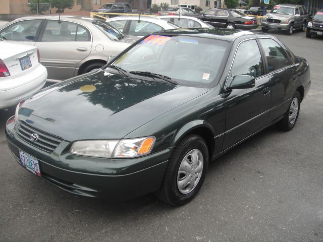 1999 Toyota Camry SEL Sport Utility 4D