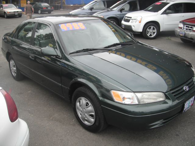 1999 Toyota Camry SEL Sport Utility 4D