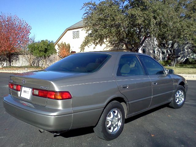 1999 Toyota Camry X