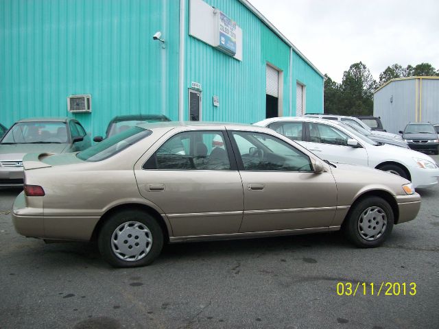 1999 Toyota Camry X