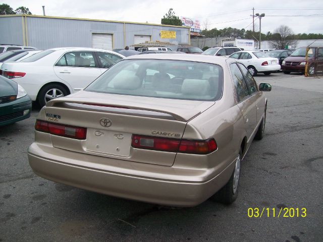 1999 Toyota Camry X