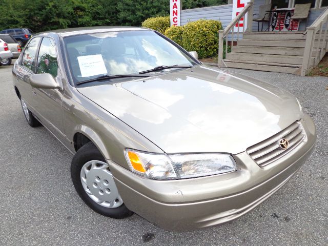 1999 Toyota Camry SEL Sport Utility 4D