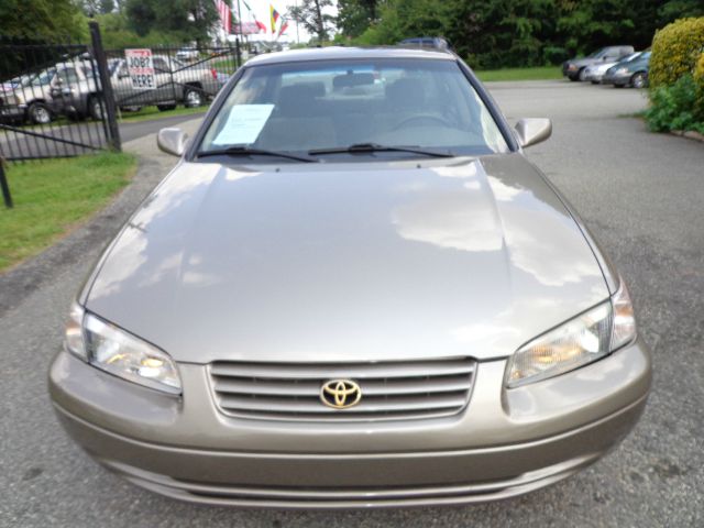 1999 Toyota Camry SEL Sport Utility 4D