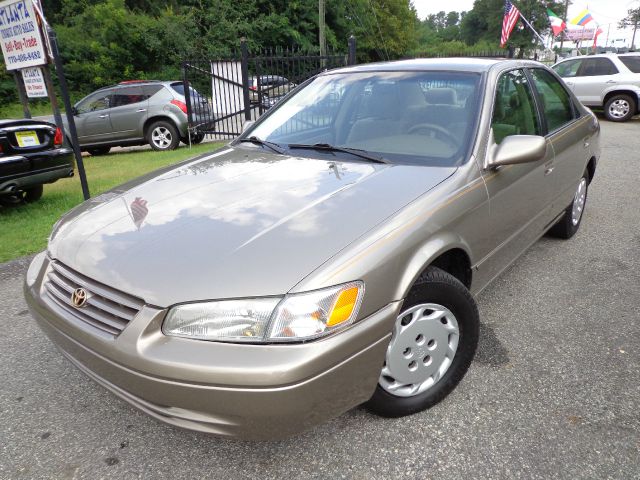 1999 Toyota Camry SEL Sport Utility 4D