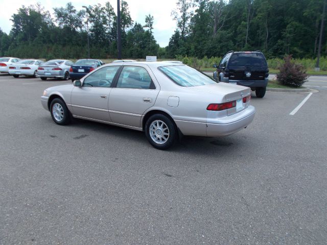 1999 Toyota Camry X