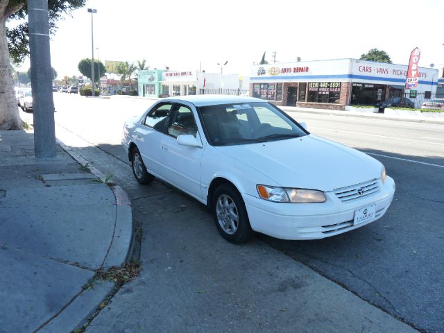 1999 Toyota Camry Enthusiast 2D Roadster