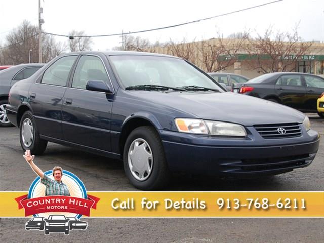 1999 Toyota Camry SEL Sport Utility 4D