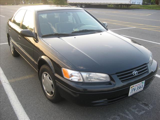 1999 Toyota Camry Unknown