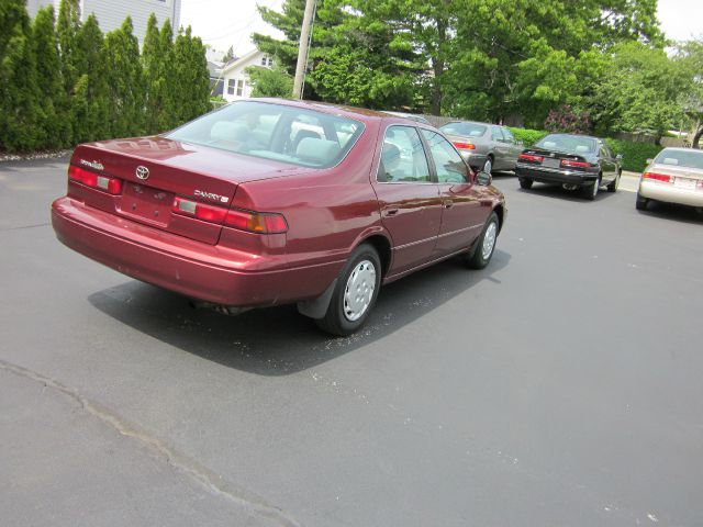 1999 Toyota Camry X