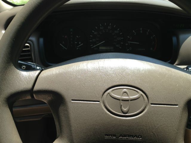 1999 Toyota Camry X