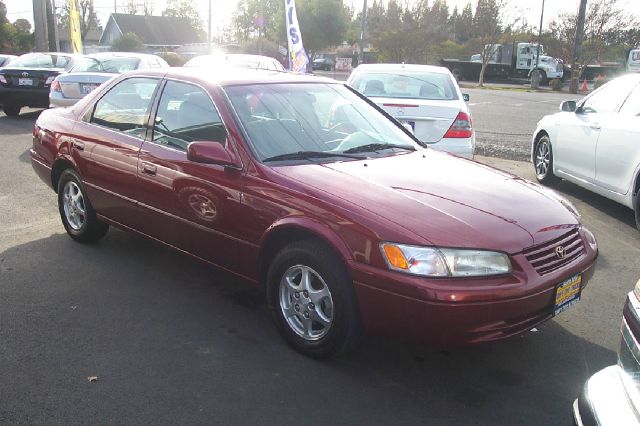 1999 Toyota Camry X