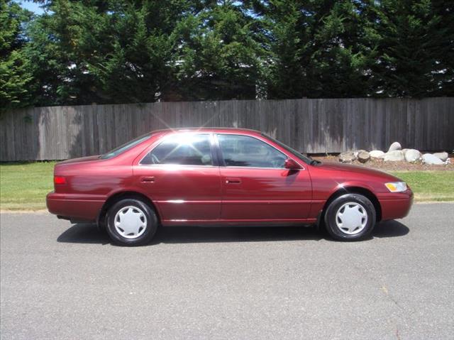 1999 Toyota Camry SEL Sport Utility 4D