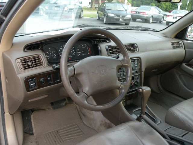 1999 Toyota Camry Ext. Cab 6.5-ft. Bed 4WD