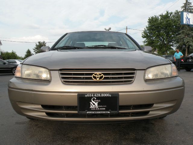 1999 Toyota Camry Ext. Cab 6.5-ft. Bed 4WD