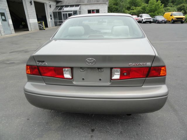 2000 Toyota Camry X