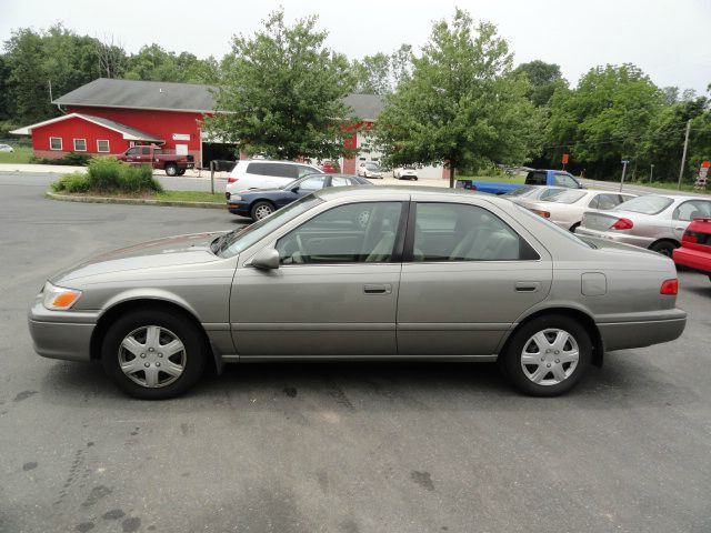 2000 Toyota Camry X