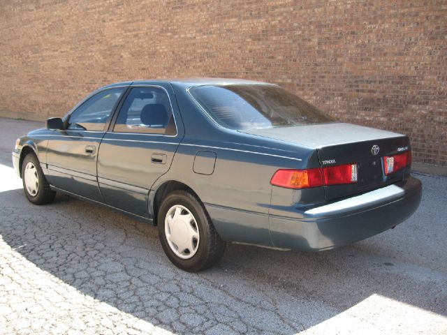 2000 Toyota Camry X