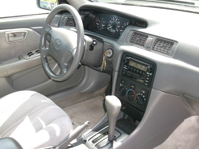 2000 Toyota Camry X