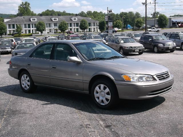 2000 Toyota Camry X