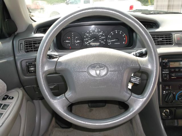 2000 Toyota Camry X