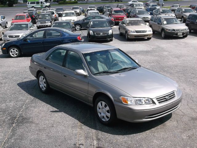 2000 Toyota Camry X