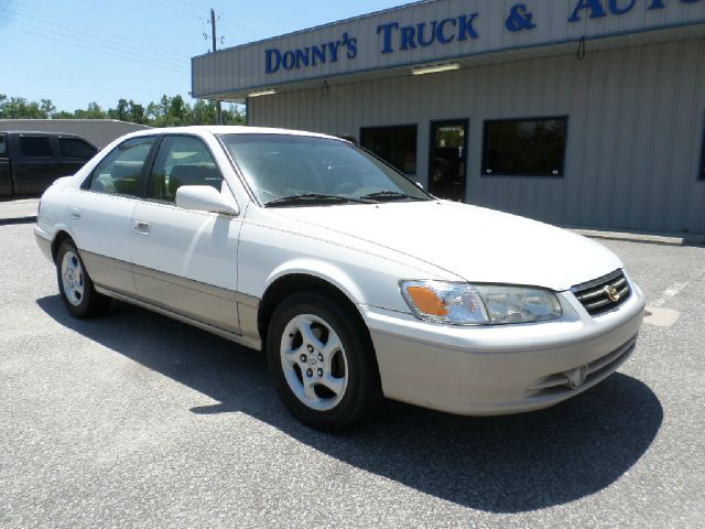 2000 Toyota Camry X