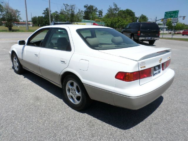 2000 Toyota Camry X