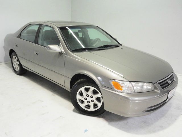 2000 Toyota Camry X