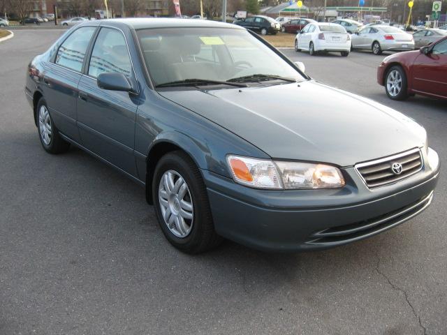 2000 Toyota Camry X