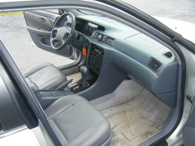 2000 Toyota Camry X