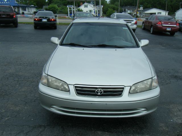 2000 Toyota Camry X