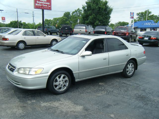 2000 Toyota Camry X