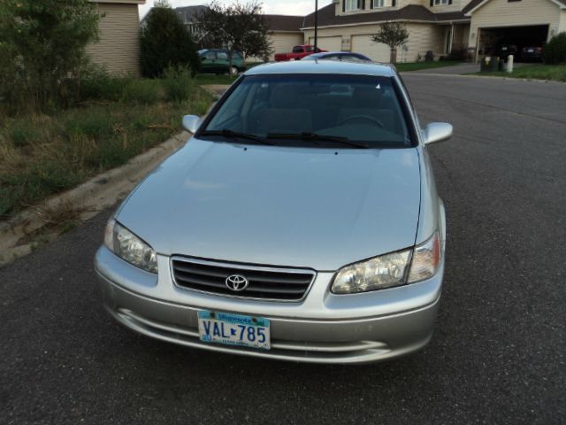 2000 Toyota Camry X