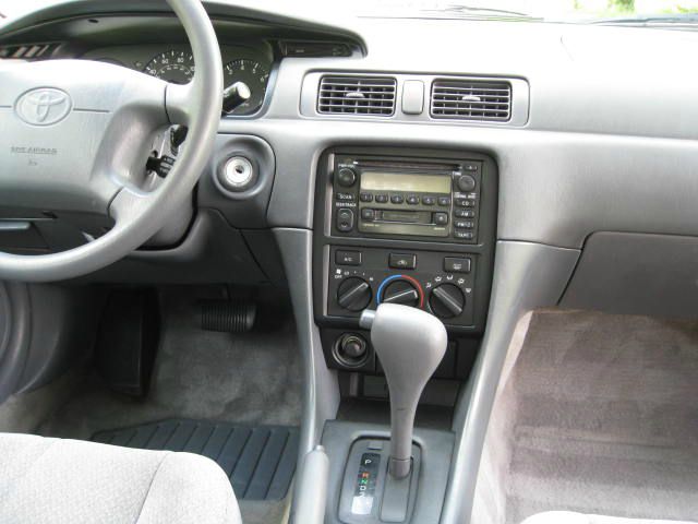 2000 Toyota Camry X