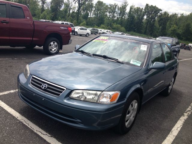 2000 Toyota Camry X