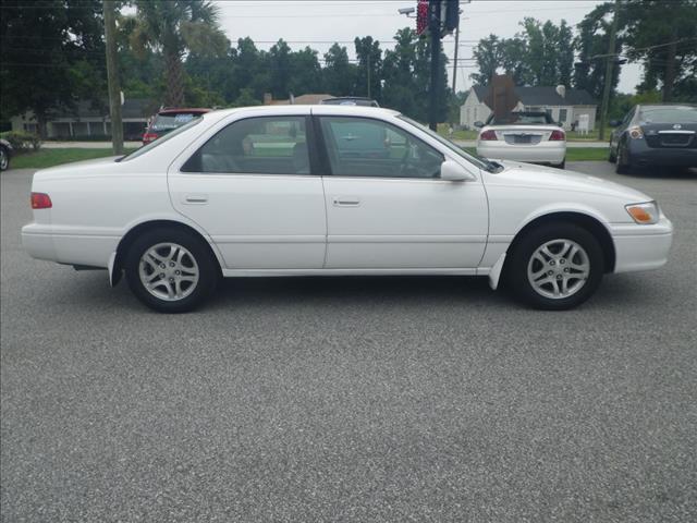 2000 Toyota Camry Unknown