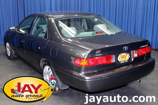 2000 Toyota Camry X