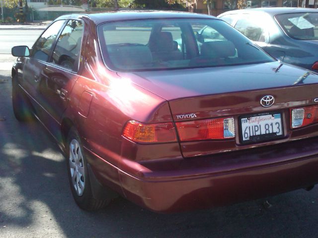 2000 Toyota Camry X