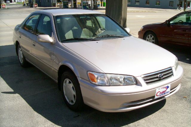 2000 Toyota Camry SEL Sport Utility 4D