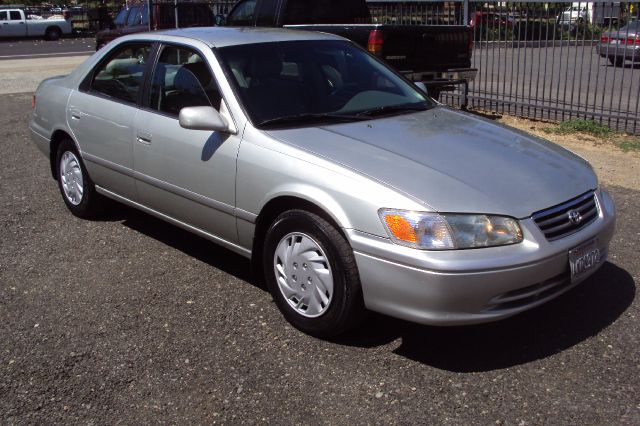 2000 Toyota Camry X