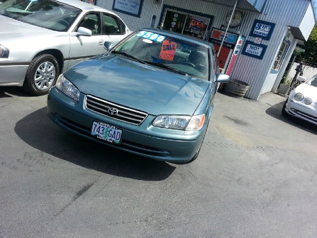 2000 Toyota Camry X