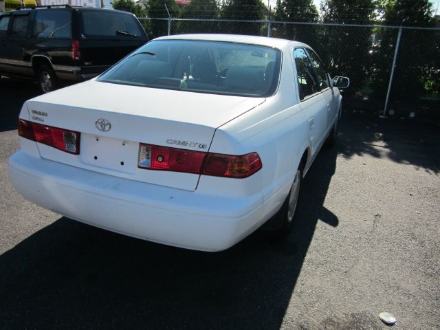 2000 Toyota Camry SEL Sport Utility 4D