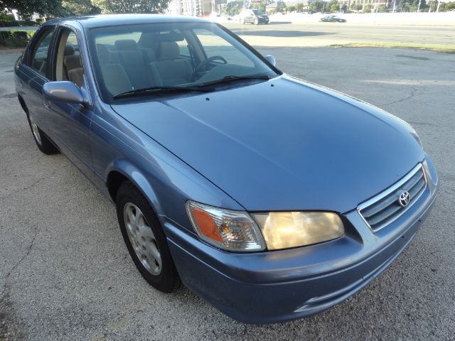 2000 Toyota Camry X