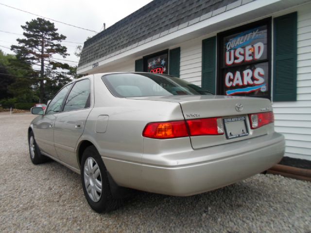 2000 Toyota Camry SEL Sport Utility 4D