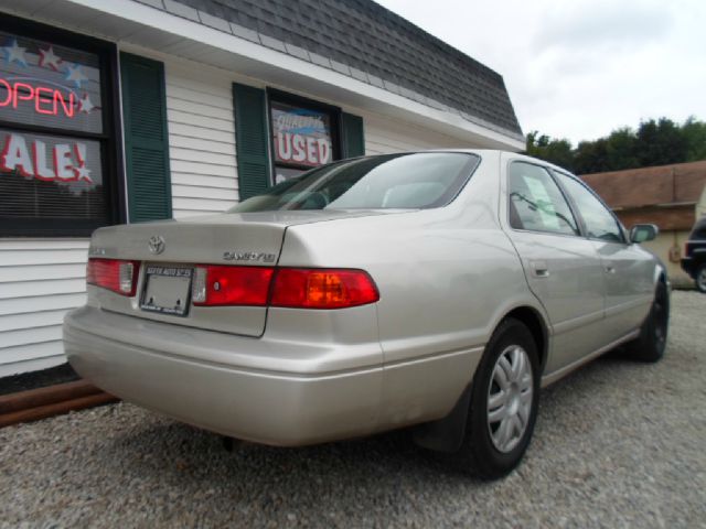 2000 Toyota Camry SEL Sport Utility 4D