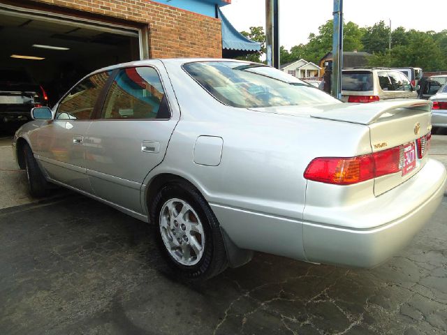 2001 Toyota Camry Unknown