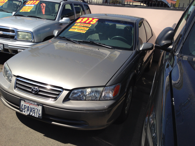 2001 Toyota Camry Unknown