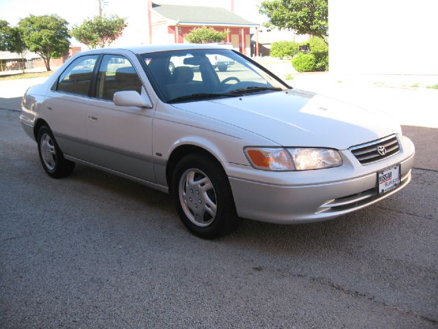 2001 Toyota Camry Enthusiast 2D Roadster