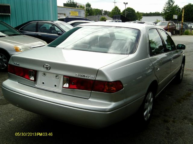 2001 Toyota Camry SEL Sport Utility 4D