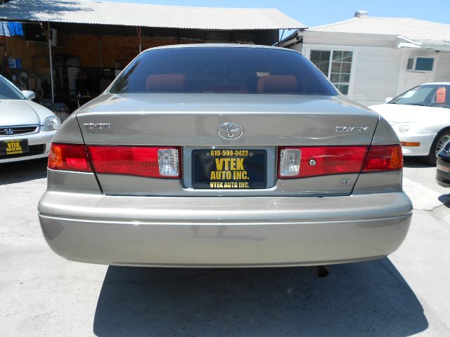 2001 Toyota Camry X